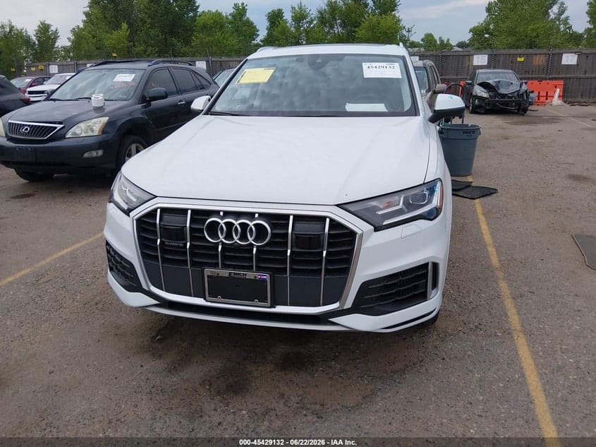AUDI Q7 Premium Plus 55 Tfsi Quattro Tiptronic 2022 фото 2