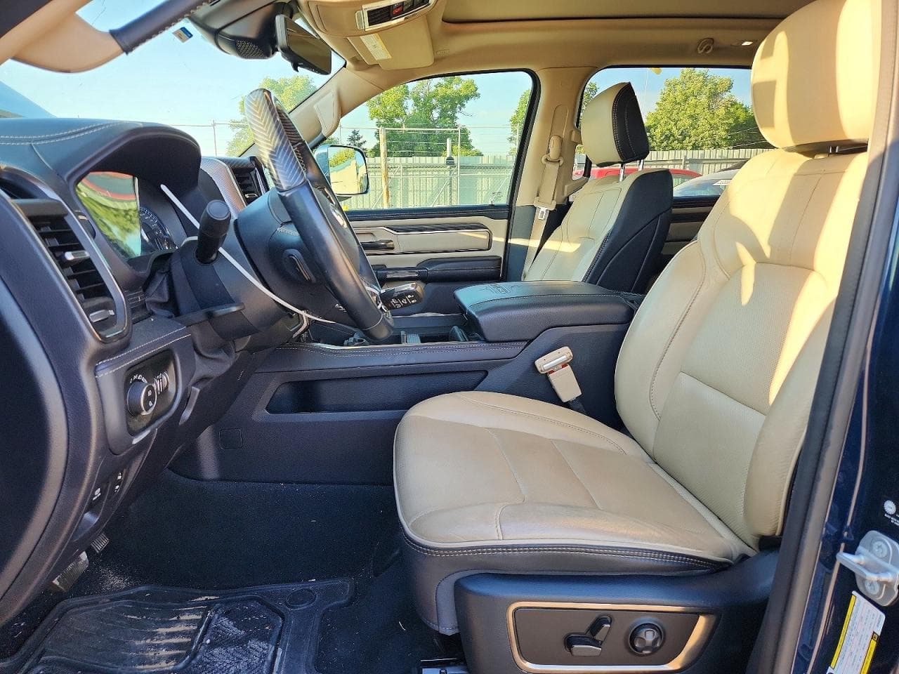 Dodge RAM 1500 LIMITED 2021 фото 7