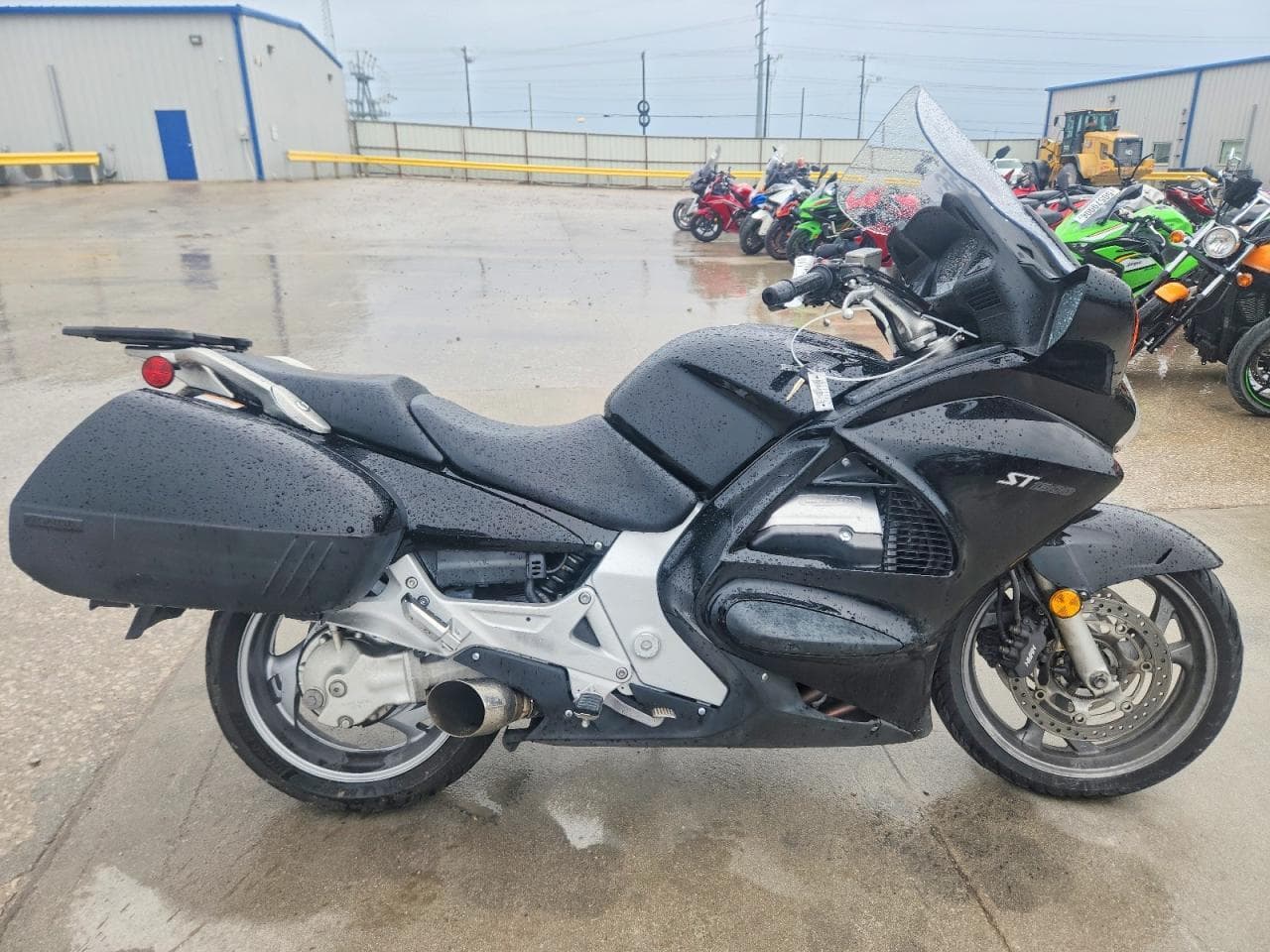 HONDA ST1300 A