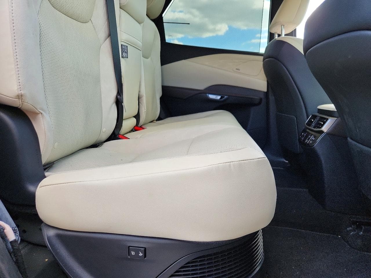 LEXUS RX 350H LUXURY 2024 фото 11