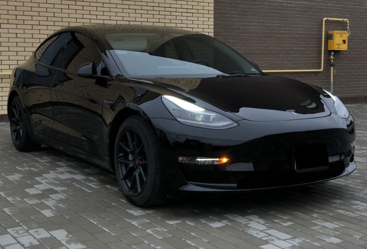 Tesla Model 3 Long Range