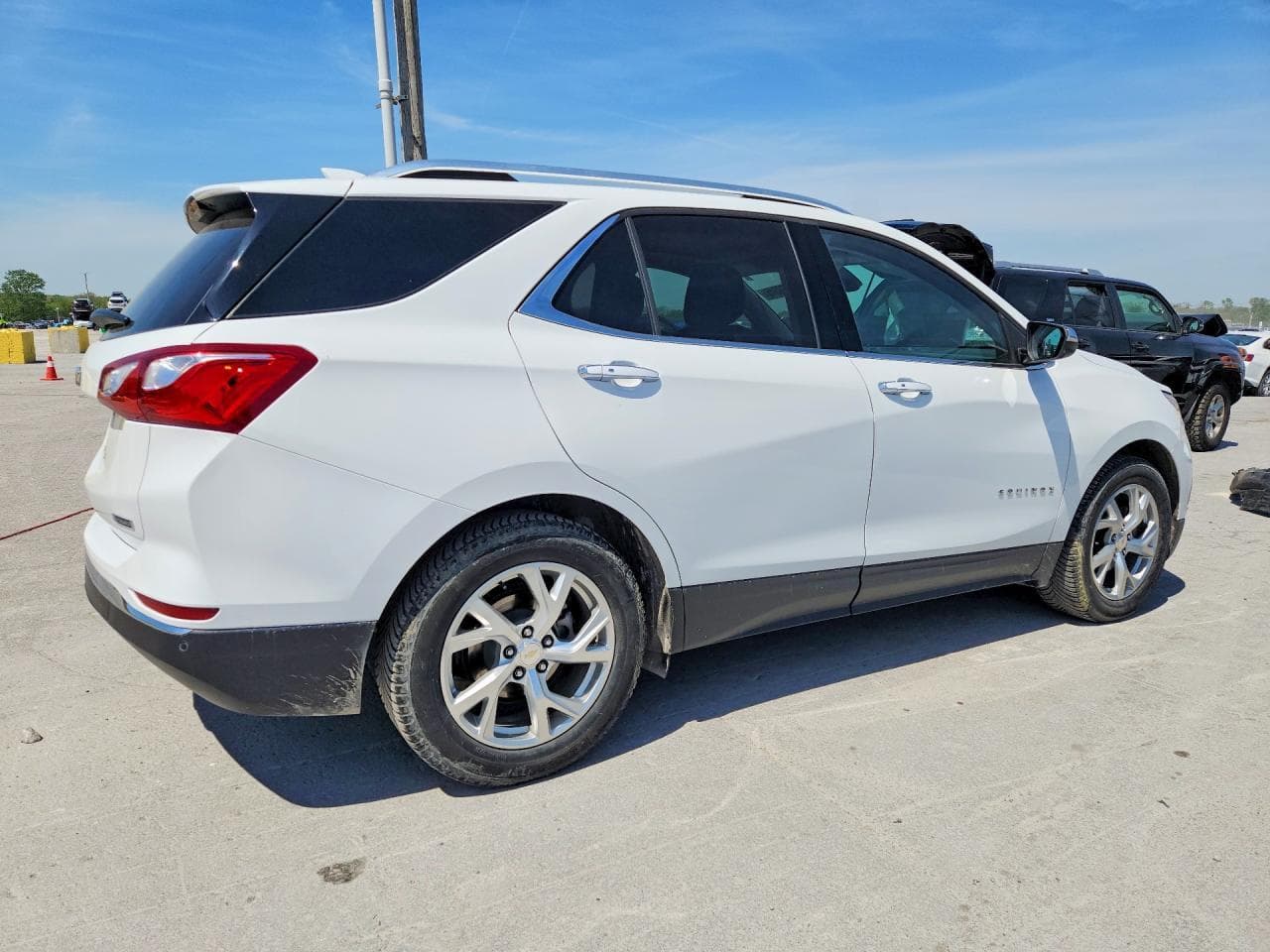 CHEVROLET EQUINOX PREMIER 2018 фото 3