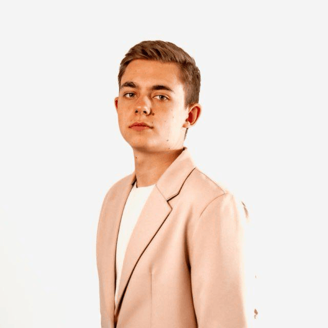 Павел Жогло